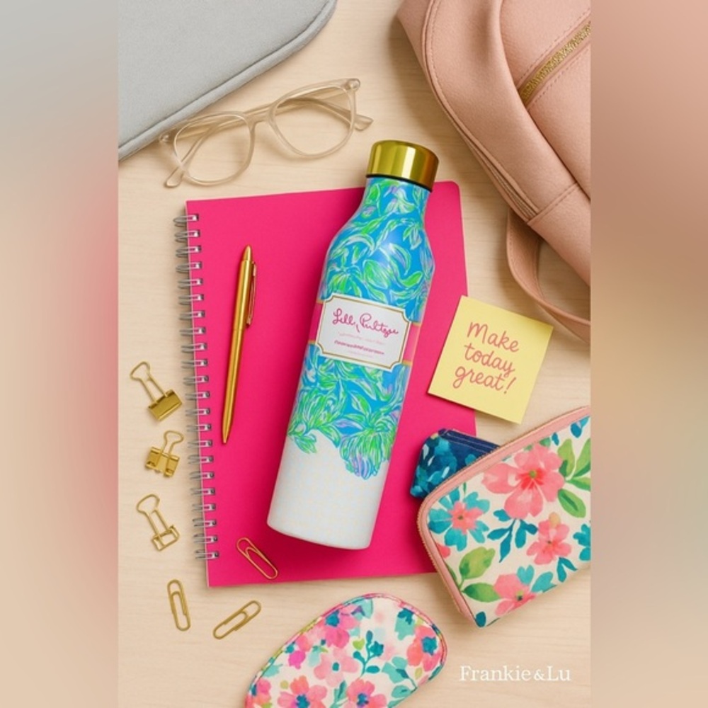 Lilly Pulitzer 20oz Stainless Steel Water Bottle Chick Magnet Floral NWT